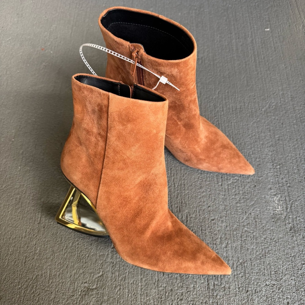Gianni Bini Harrison brown suede architectural wedge ankle bootie Sz 8